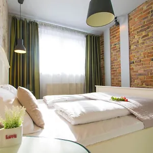 Krupnicza Modern Old Town - By Upstairs Cracovie