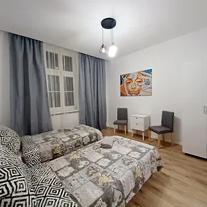  Apartament Art Paderewskiego Old Town