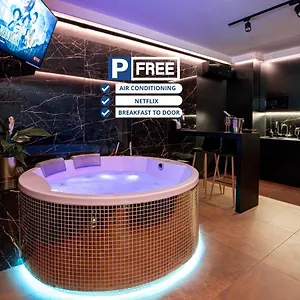דירה Jacuzzi Glass-house Station, קרקוב