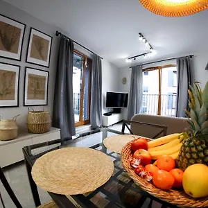 Browar Lubicz | Balcony | Elevator | Free Garage Apartamento